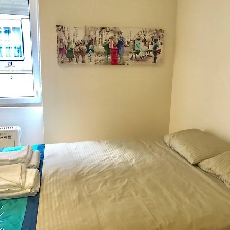 Sweet With Terrace In * Lisboa